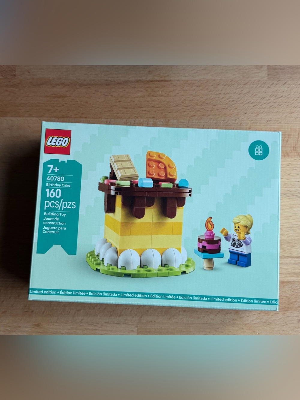 LEGO Birthday Cake 160 pcs 40780 - NWT new in box